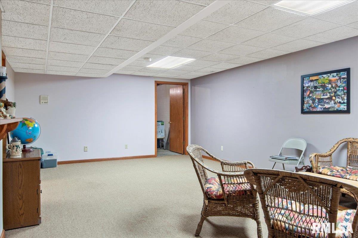3955 Guilford Drive Springfield, IL 62711 - Photo 34 of 39 Gallery Image 34