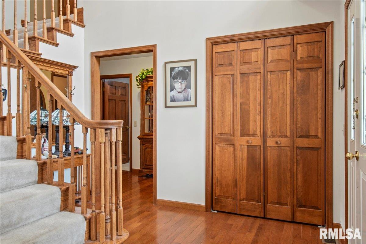 3955 Guilford Drive Springfield, IL 62711 - Photo 4 of 39 Gallery Image 4