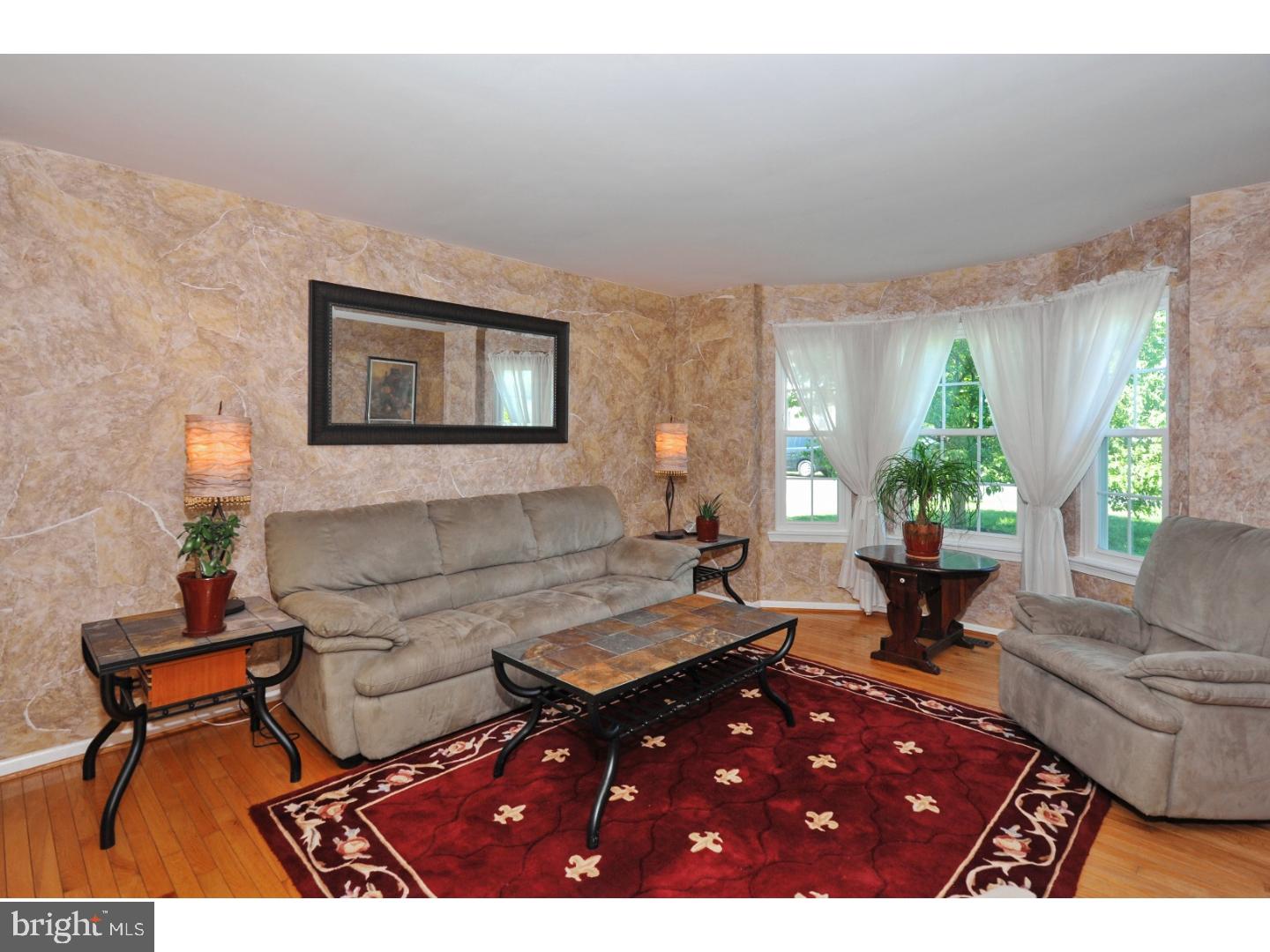 419 Tudor Road Collegeville, PA 19426 - Photo 9 of 25 Gallery Image 9