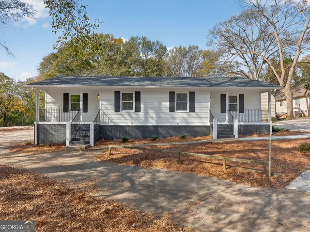 $1,500 | 483 Vine Street, Unit B, Madison, GA 30650