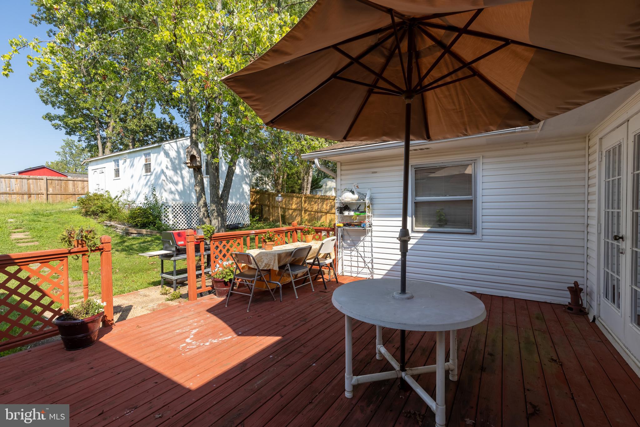 218 West Beech Road Sterling, VA 20164 - Photo 18 of 22 Gallery Image 18