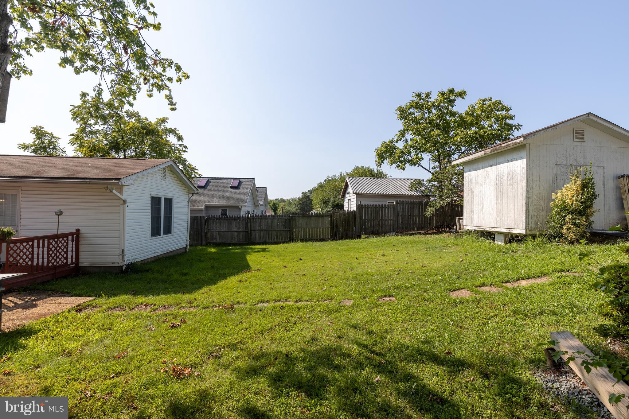 218 West Beech Road Sterling, VA 20164 - Photo 19 of 22 Gallery Image 19