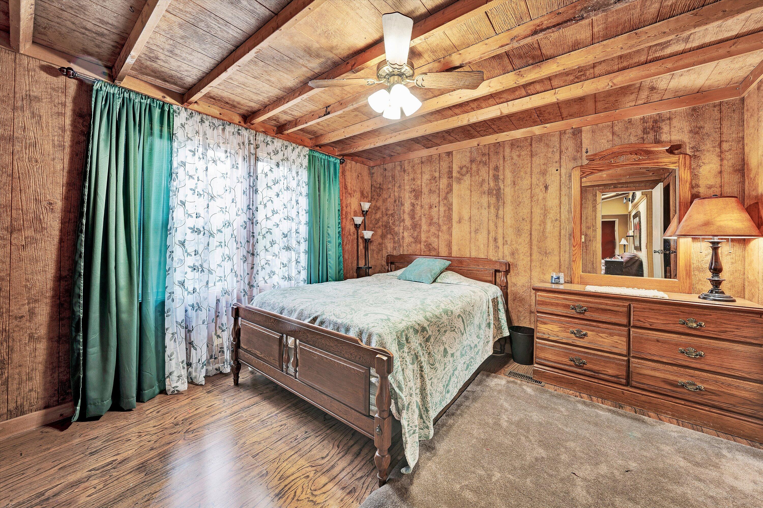 5184 North W River Road Salem, VA 24153 - Photo 11 of 48 10-DSC00013