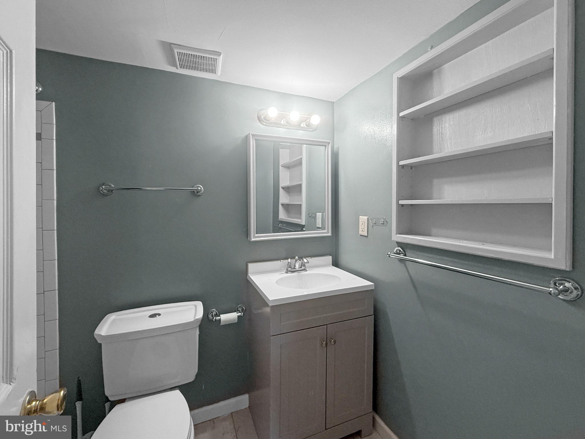 3807 St Barnabas Road, Unit 203 Suitland, MD 20746 - Photo 17 of 23 Chic bathroom with modern accents.