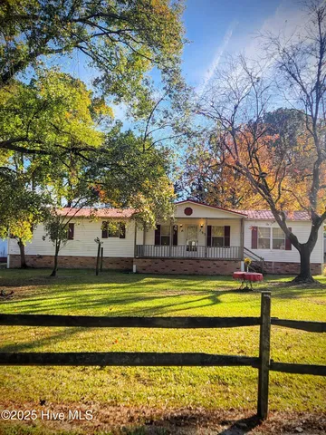 $190,000 | 723 West Broad Street, Beulaville, NC 28518