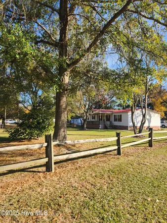 $180,000 | 723 West Broad Street, Beulaville, NC 28518