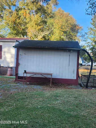 $180,000 | 723 West Broad Street, Beulaville, NC 28518