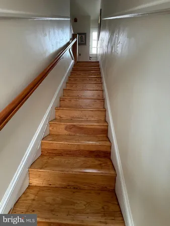$2,000 | 522 Main Street, Unit B, Riverton, NJ 08077
