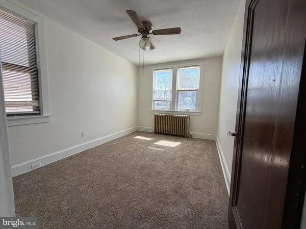 $2,000 | 522 Main Street, Unit B, Riverton, NJ 08077