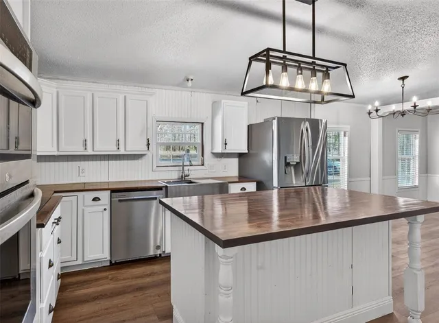 $135,000 | 128 Clark Bayou Drive, Doyline, LA 71023