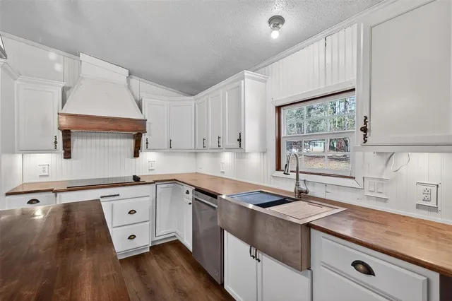 $135,000 | 128 Clark Bayou Drive, Doyline, LA 71023