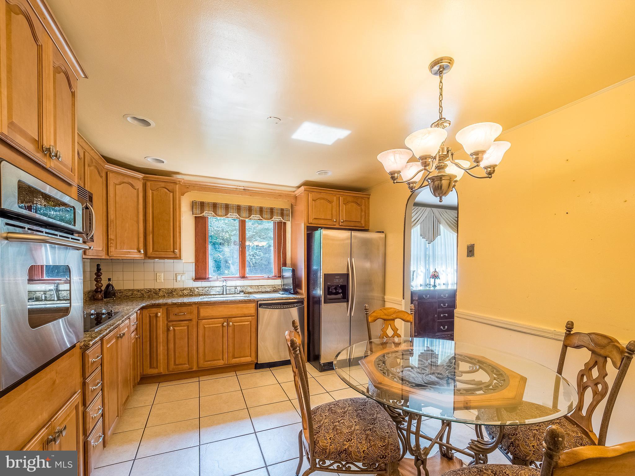 204 Devon Road Cinnaminson, NJ 08077 - Photo 7 of 22 Kitchen view 1