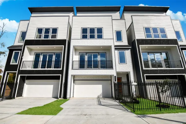 $499,990 | 3231 Tuam Street, Houston, TX 77004