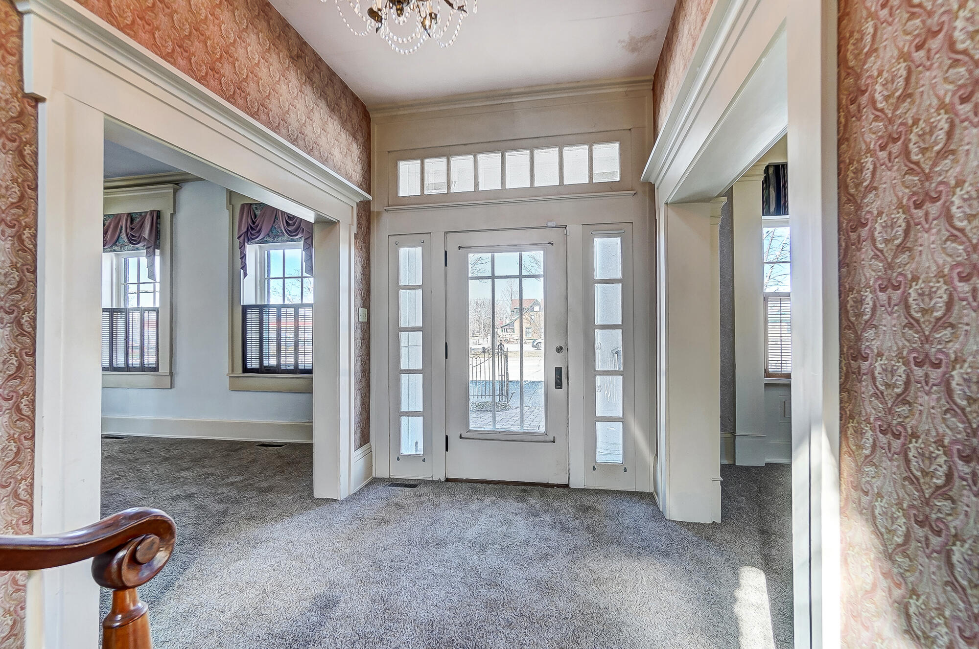 405 East Spring Street St. Marys, OH 45885 - Photo 4 of 57