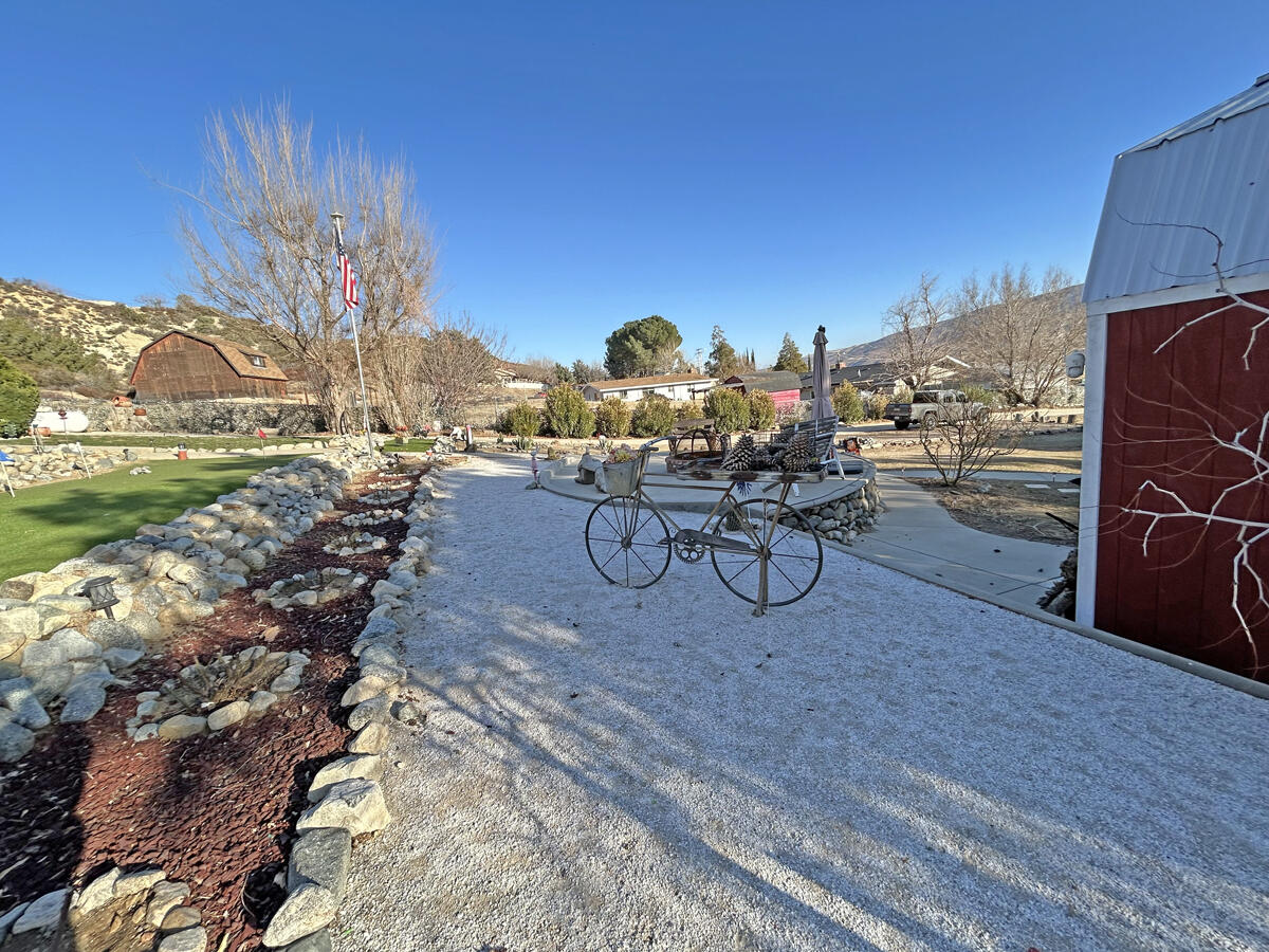 8753 Elizabeth Lake Road Leona Valley, CA 93551 - Photo 34 of 38 IMG_9568