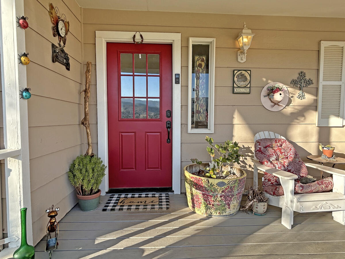 8753 Elizabeth Lake Road Leona Valley, CA 93551 - Photo 7 of 38 IMG_9588