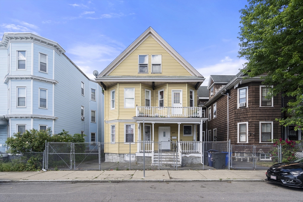 87 Hamilton Street Boston, MA 02125 - Photo 1 of 39