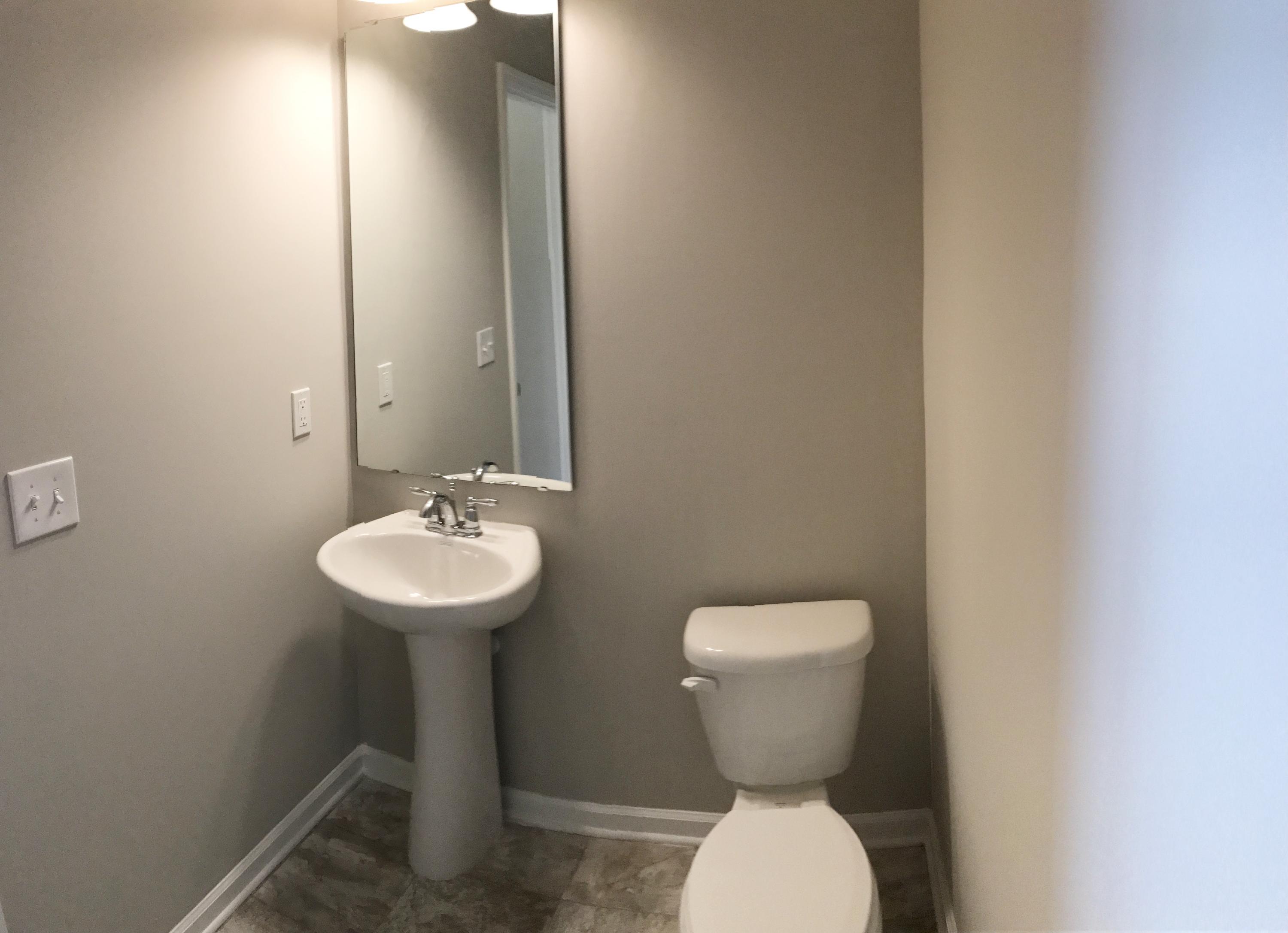 7774 Discovery Road North Charleston, SC 29420 - Photo 6 of 21 Powder room