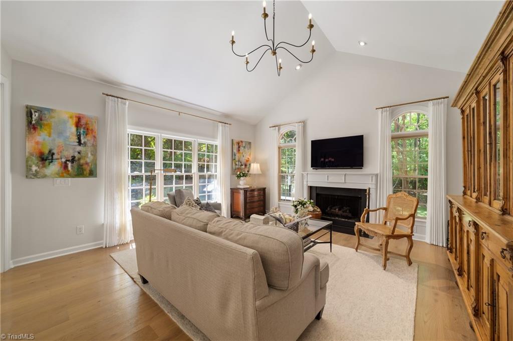 127 Wellesborough Road Winston-Salem, NC 27104 - Photo 19 of 50 Great Room