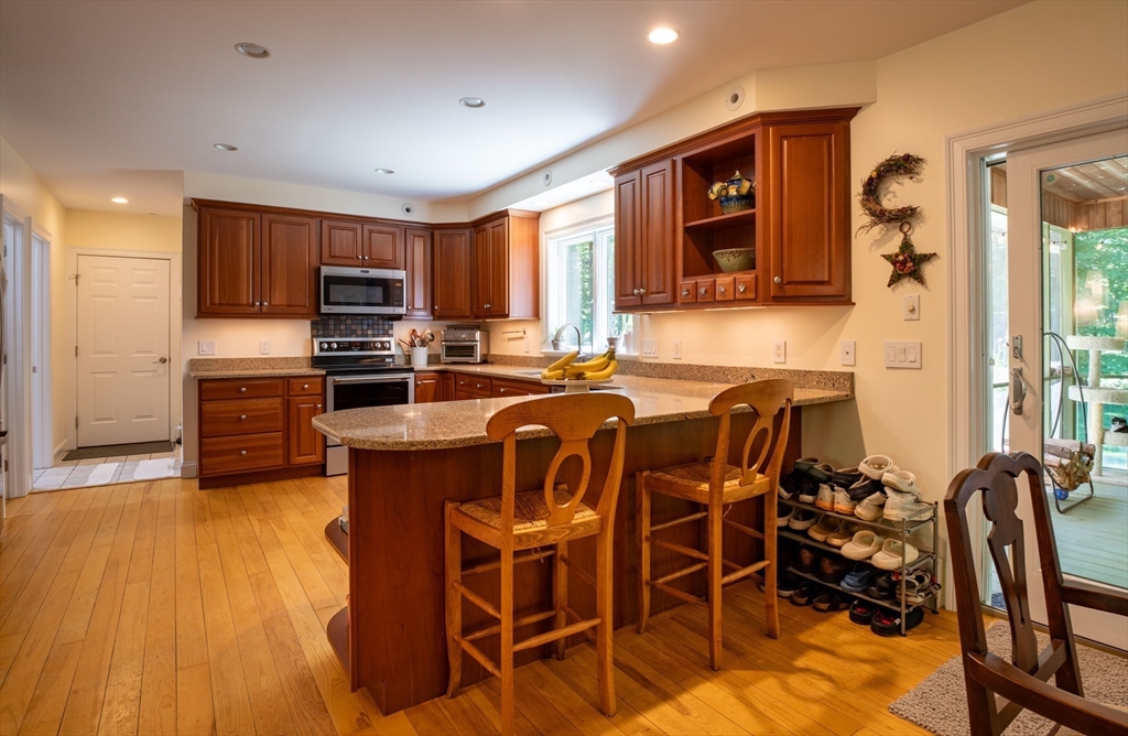 18 Fort Hill Road Haydenville, MA 01039 - Photo 10 of 33