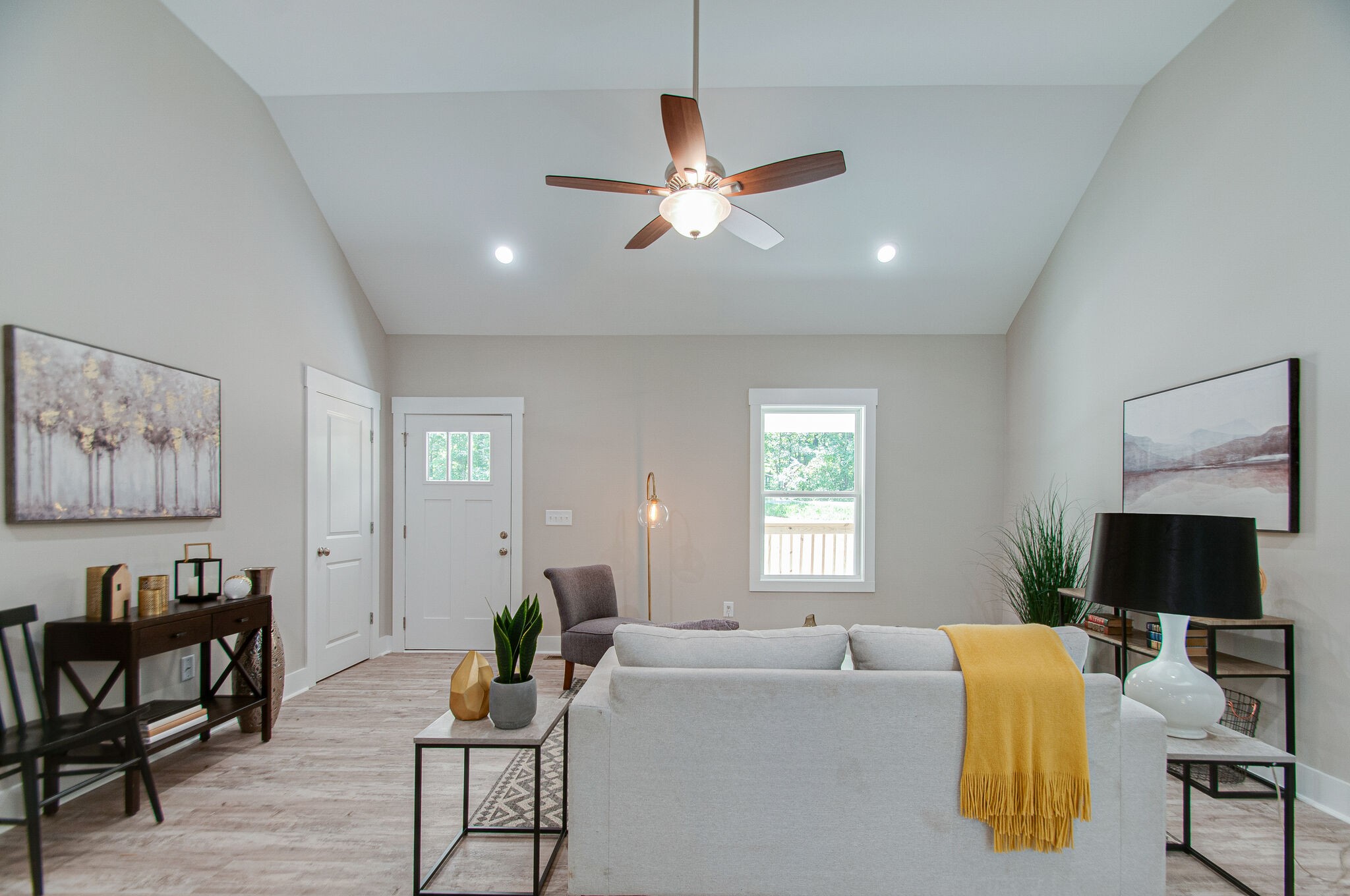 7784 Pinewood Road Nunnelly, TN 37137 - Photo 7 of 31 Gallery Image 7