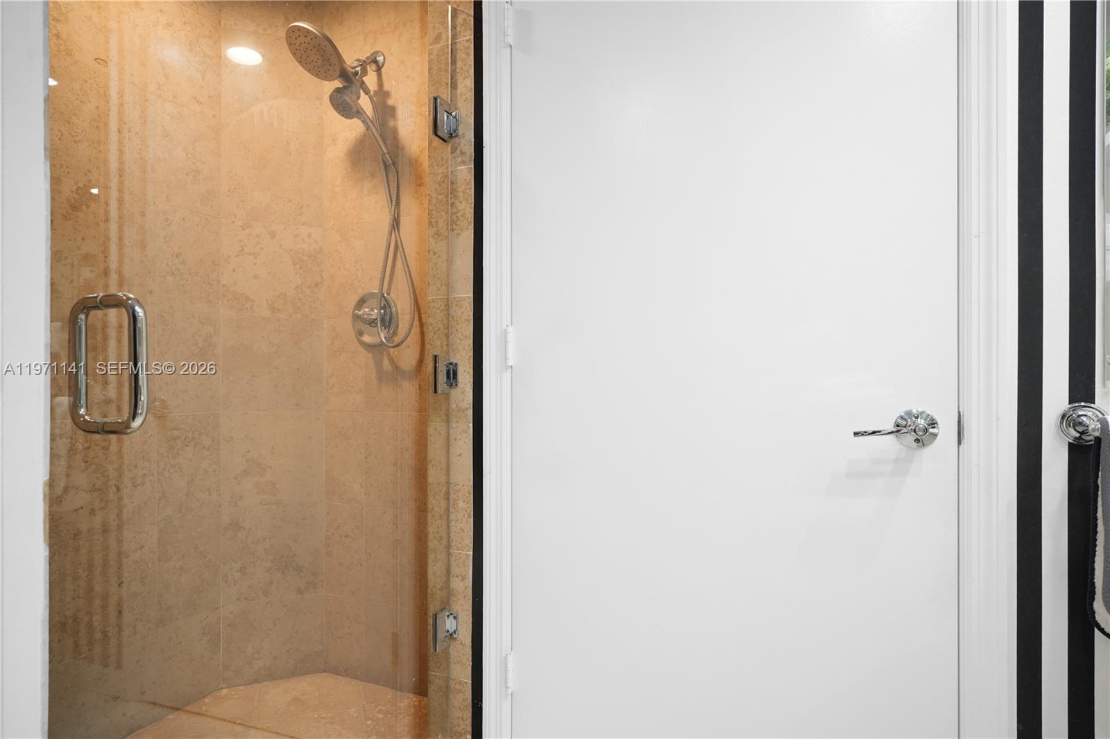 4775 Collins Avenue, Unit 1806 Miami Beach, FL 33140 - Photo 17 of 67