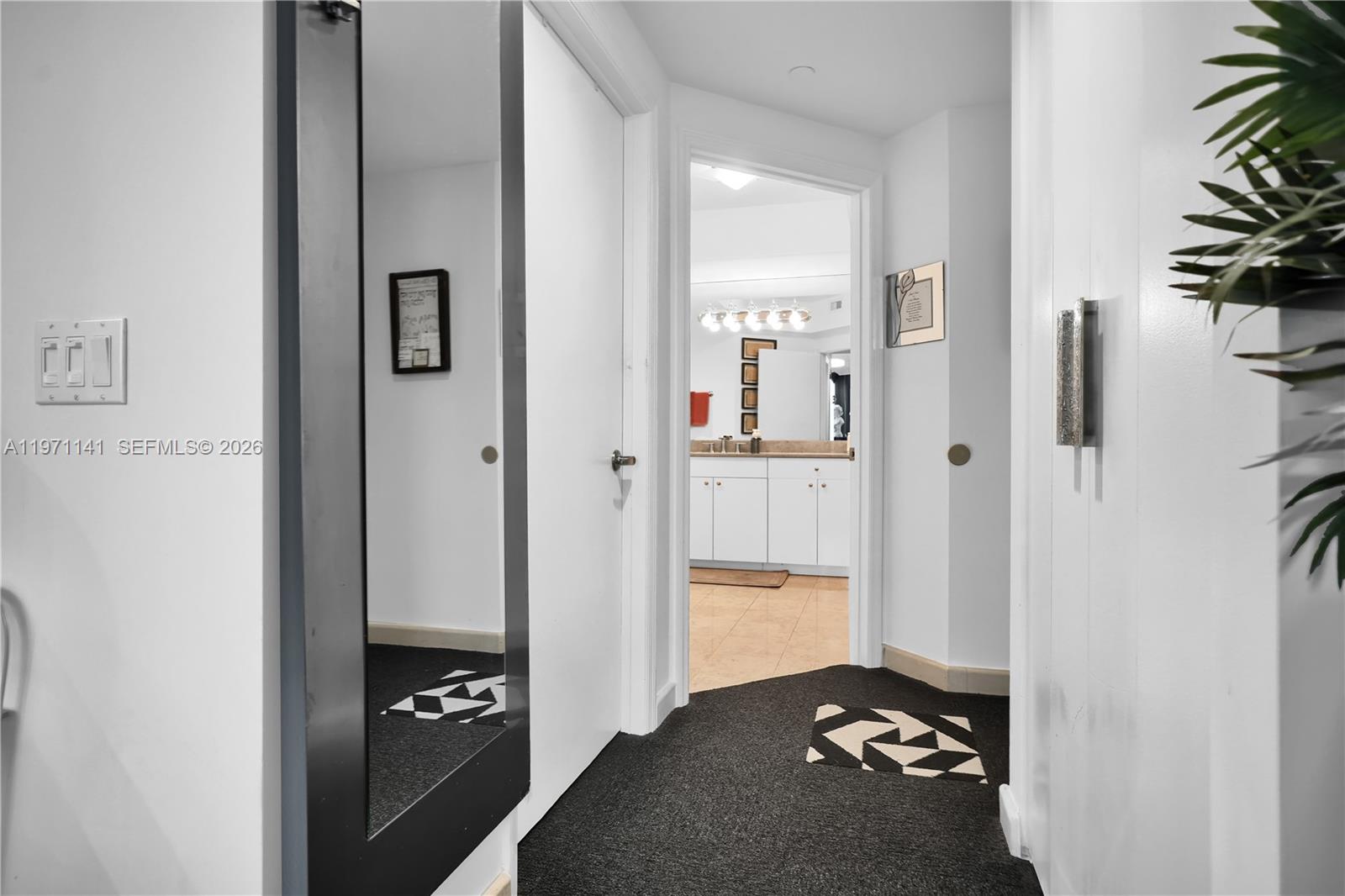 4775 Collins Avenue, Unit 1806 Miami Beach, FL 33140 - Photo 32 of 67