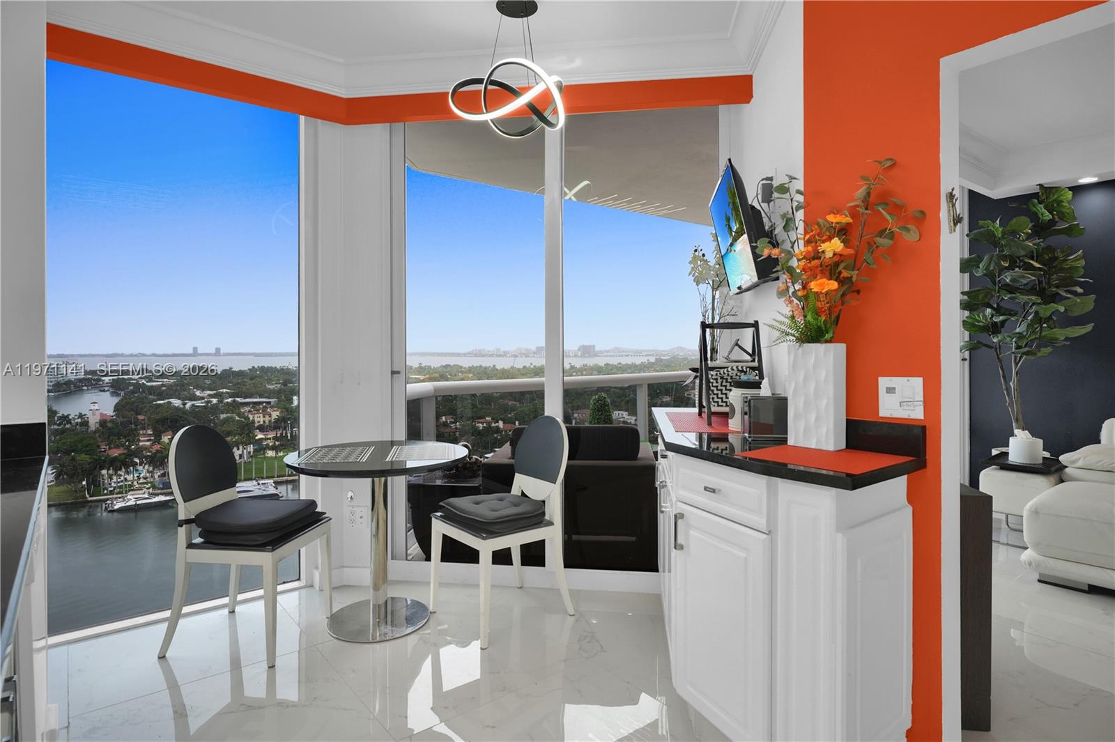 4775 Collins Avenue, Unit 1806 Miami Beach, FL 33140 - Photo 9 of 67