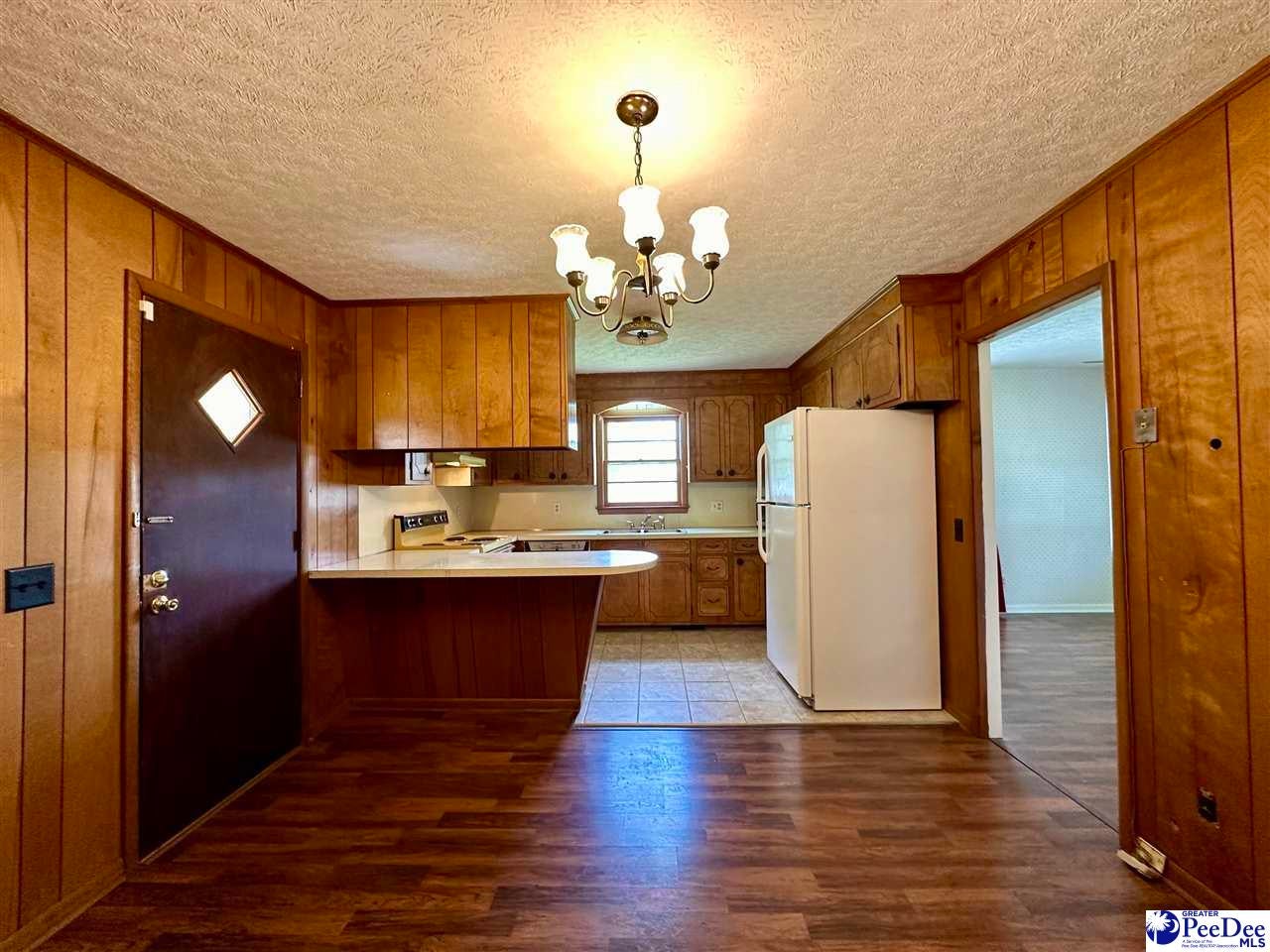 910 East Madison Street Dillon, SC 29536 - Photo 31 of 51 Gallery Image 31