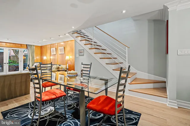 $6,000 | 750 9th Street Southeast, Washington, DC 20003