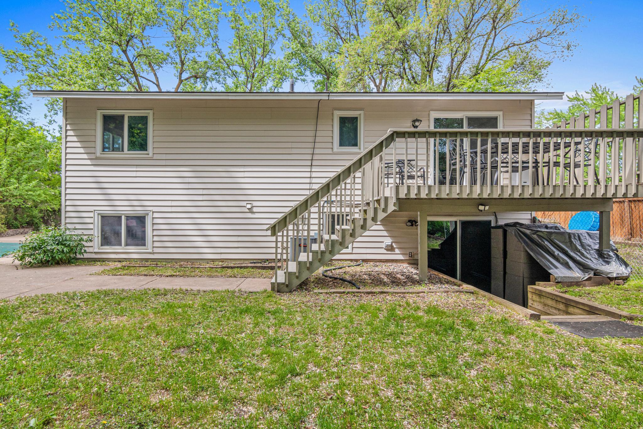 1630 Rice Creek Road Northeast Fridley, MN 55432 - Photo 25 of 36