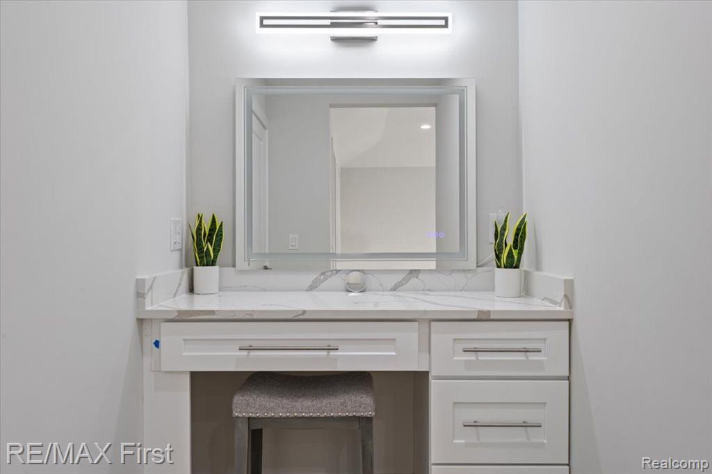 3408 Eastern Avenue Rochester Hills, MI 48307 - Photo 15 of 50
