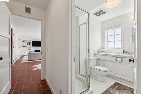 $3,750,000 | 120 Somerset Road, Piedmont, CA 94611