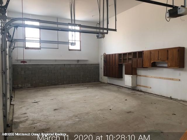 301 Hendrickson Road Freehold, NJ 07728 - Photo 12 of 15 IMG_5058