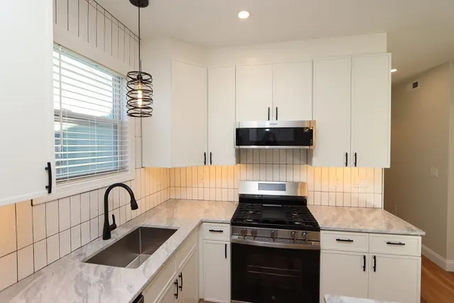 $3,595 | 14-16 Harriet Street, Unit 1, Boston, MA 02135