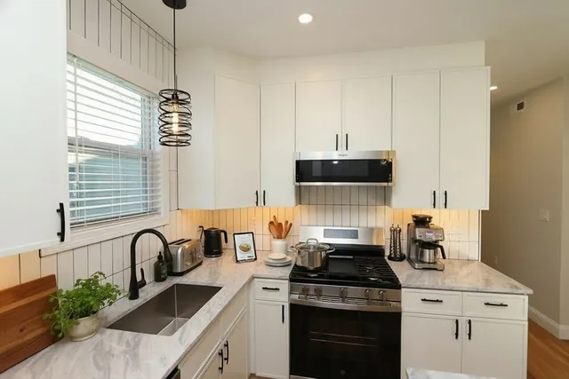 $3,595 | 14-16 Harriet Street, Unit 1, Boston, MA 02135