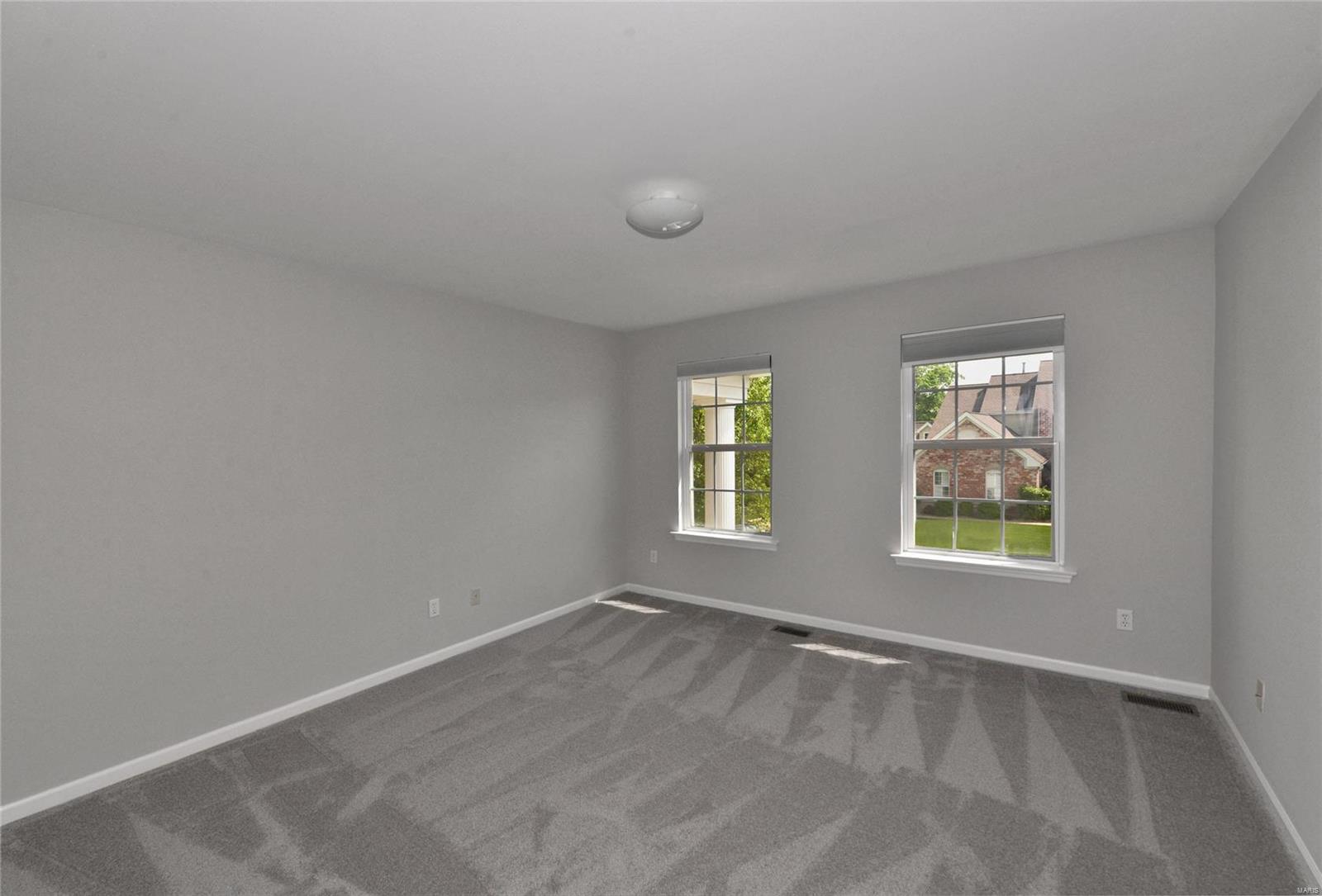 1039 Kiefer Ridge Drive Ballwin, MO 63021 - Photo 22 of 33 Gallery Image 22