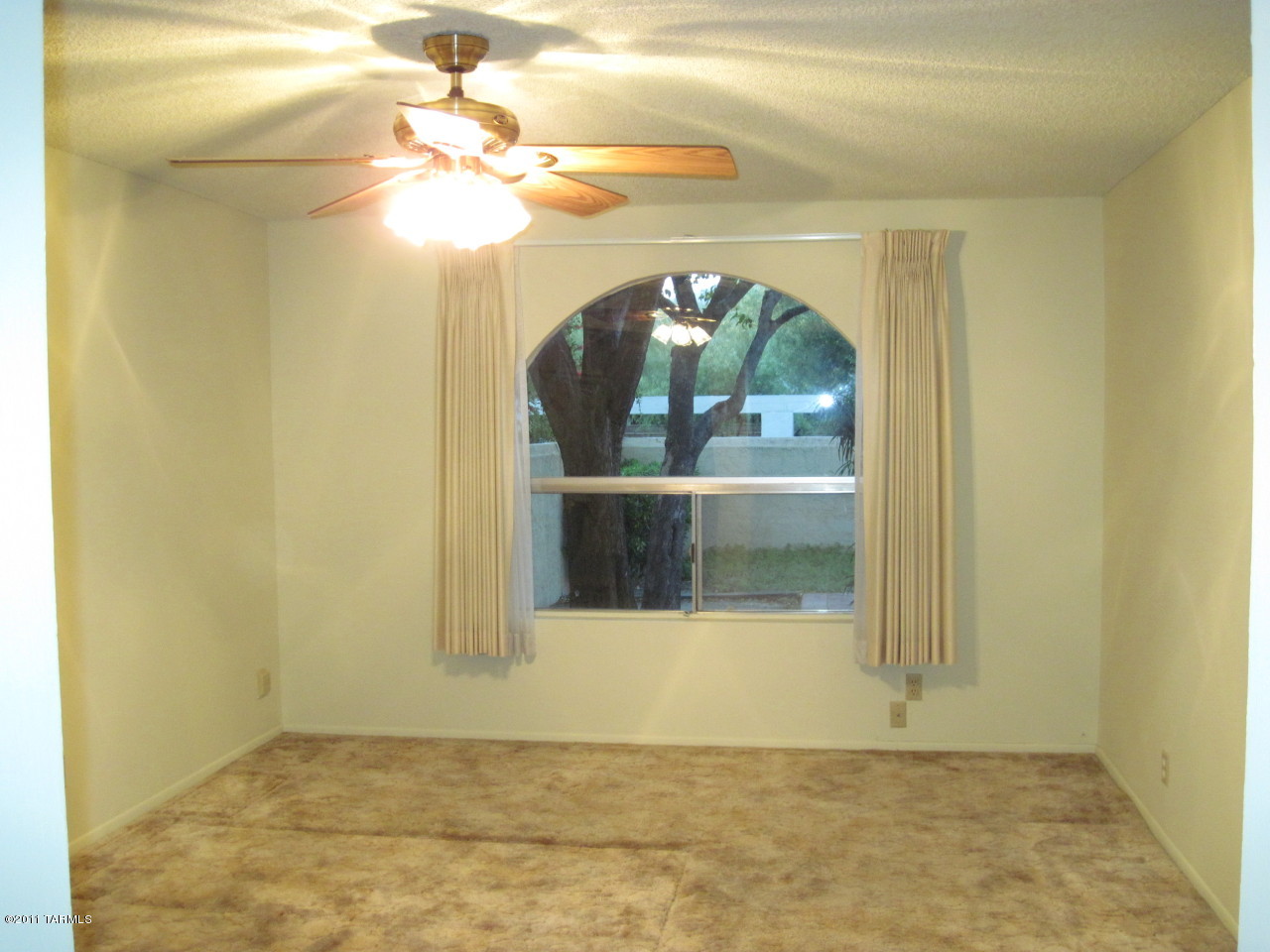 4830 East Fort Lowell Road East, Unit D Tucson, AZ 85712 - Photo 8 of 27