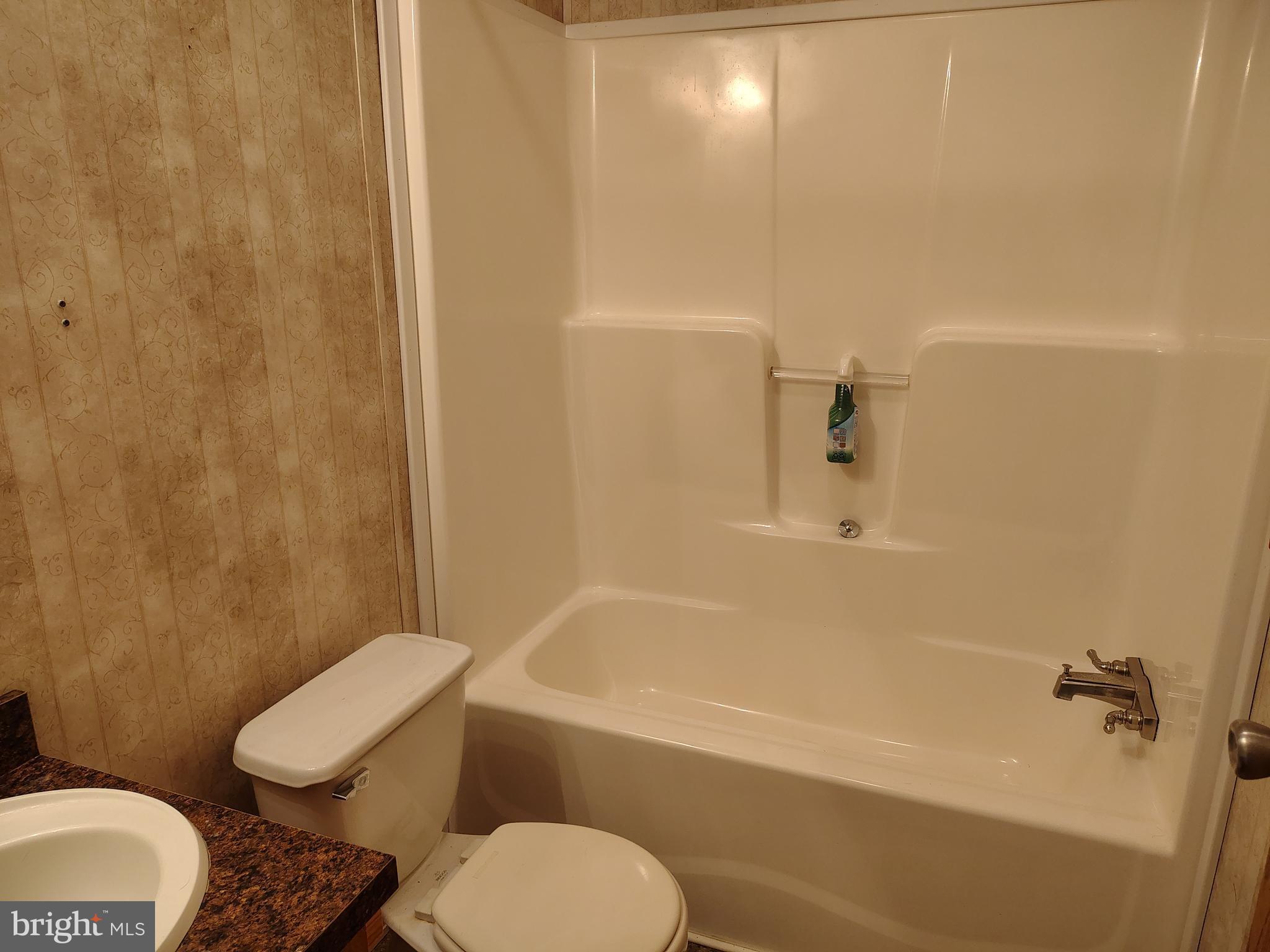 1050 Creek Rd. Port Royal, PA 17082 - Photo 18 of 33