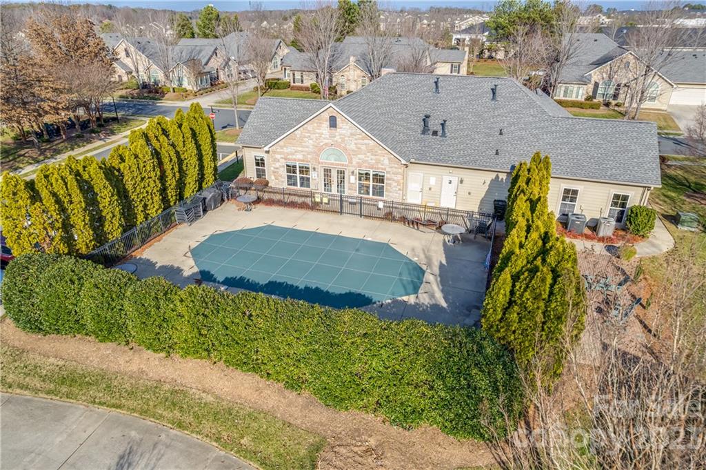 750 Ledgestone Court Tega Cay, SC 29708 - Photo 35 of 36 Gallery Image 35