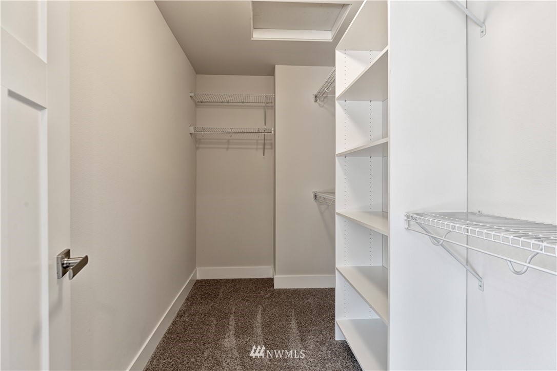 21325 43rd Drive Southeast Bothell, WA 98021 - Photo 24 of 32 a view of walk in closet