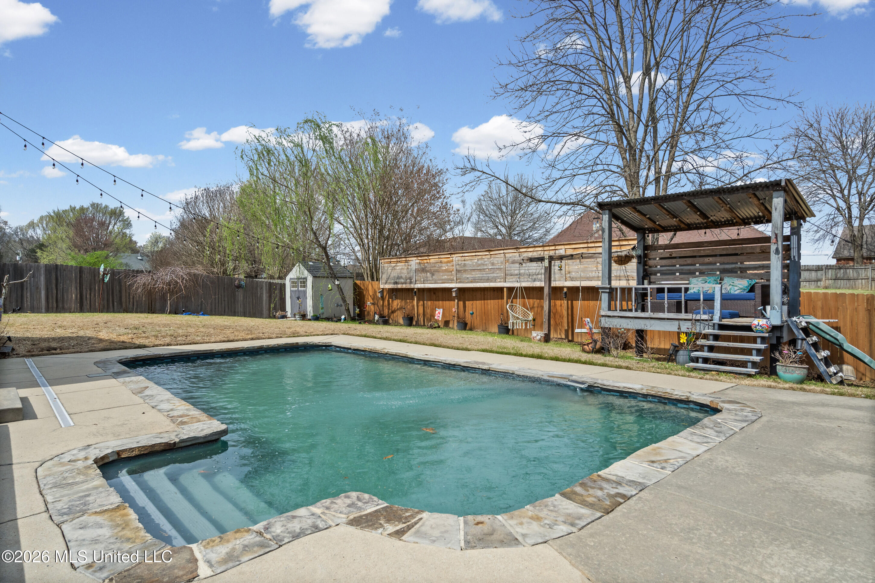 13090 Sandbourne West Olive Branch, MS 38654 - Photo 19 of 34 Exterior