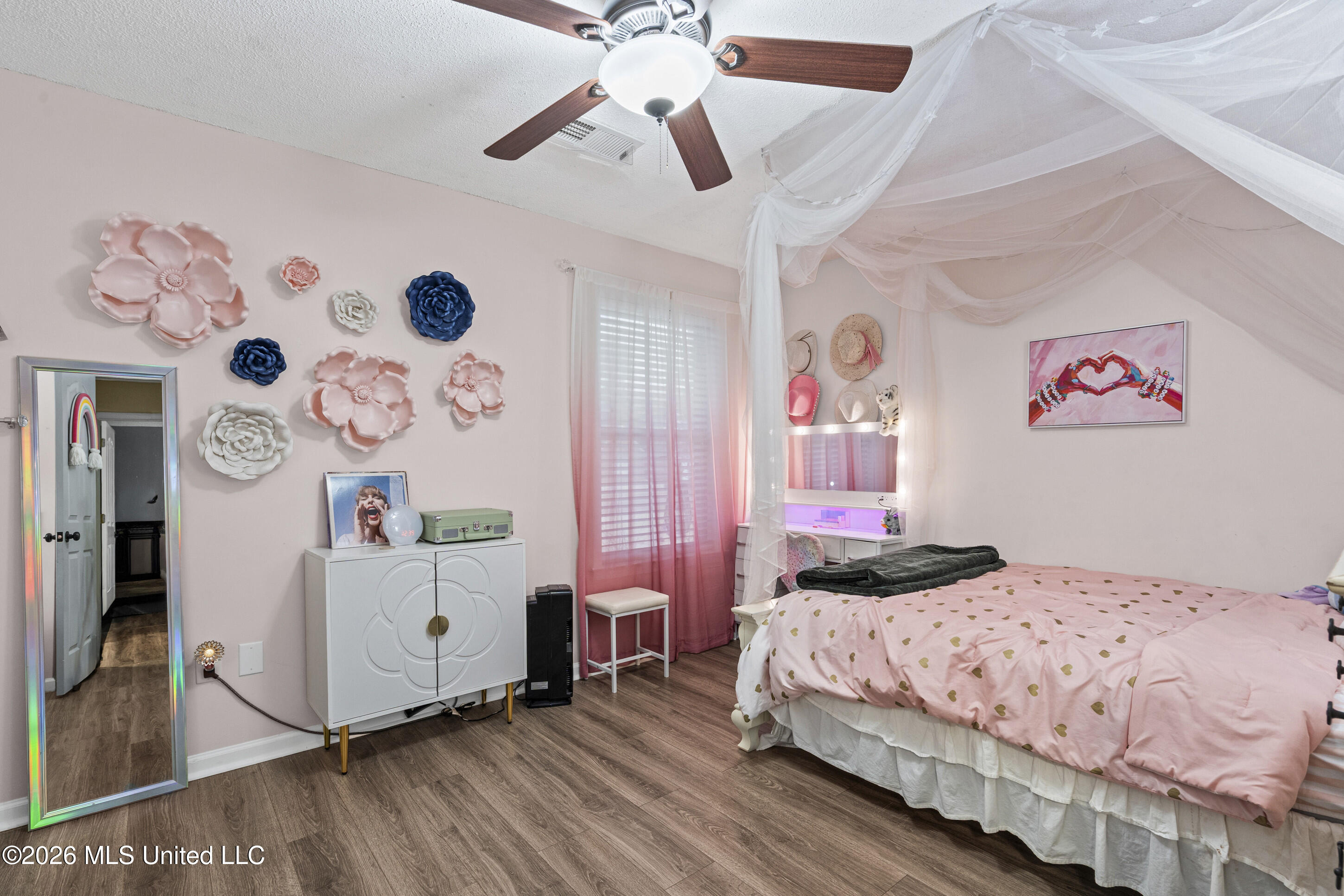 13090 Sandbourne West Olive Branch, MS 38654 - Photo 24 of 34 Bedroom 2