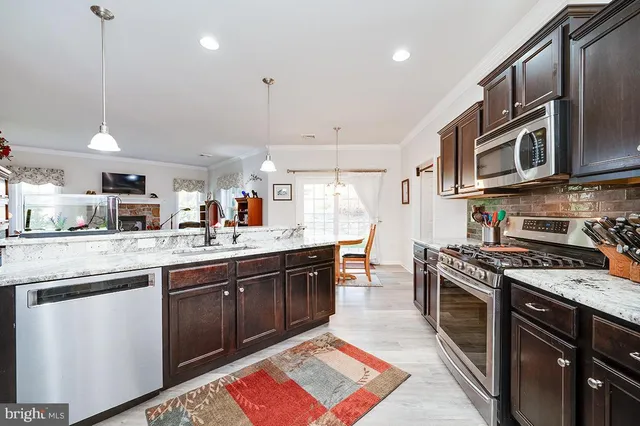 $378,499 | 45 Winterberry Lane, Womelsdorf, PA 19567