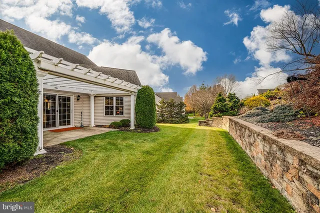 $378,499 | 45 Winterberry Lane, Womelsdorf, PA 19567