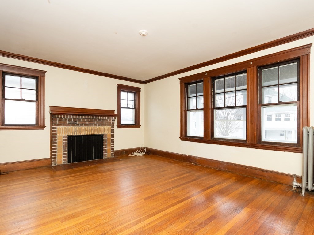 80 Bradford Road Watertown, MA 02472 - Photo 6 of 42 Gallery Image 6