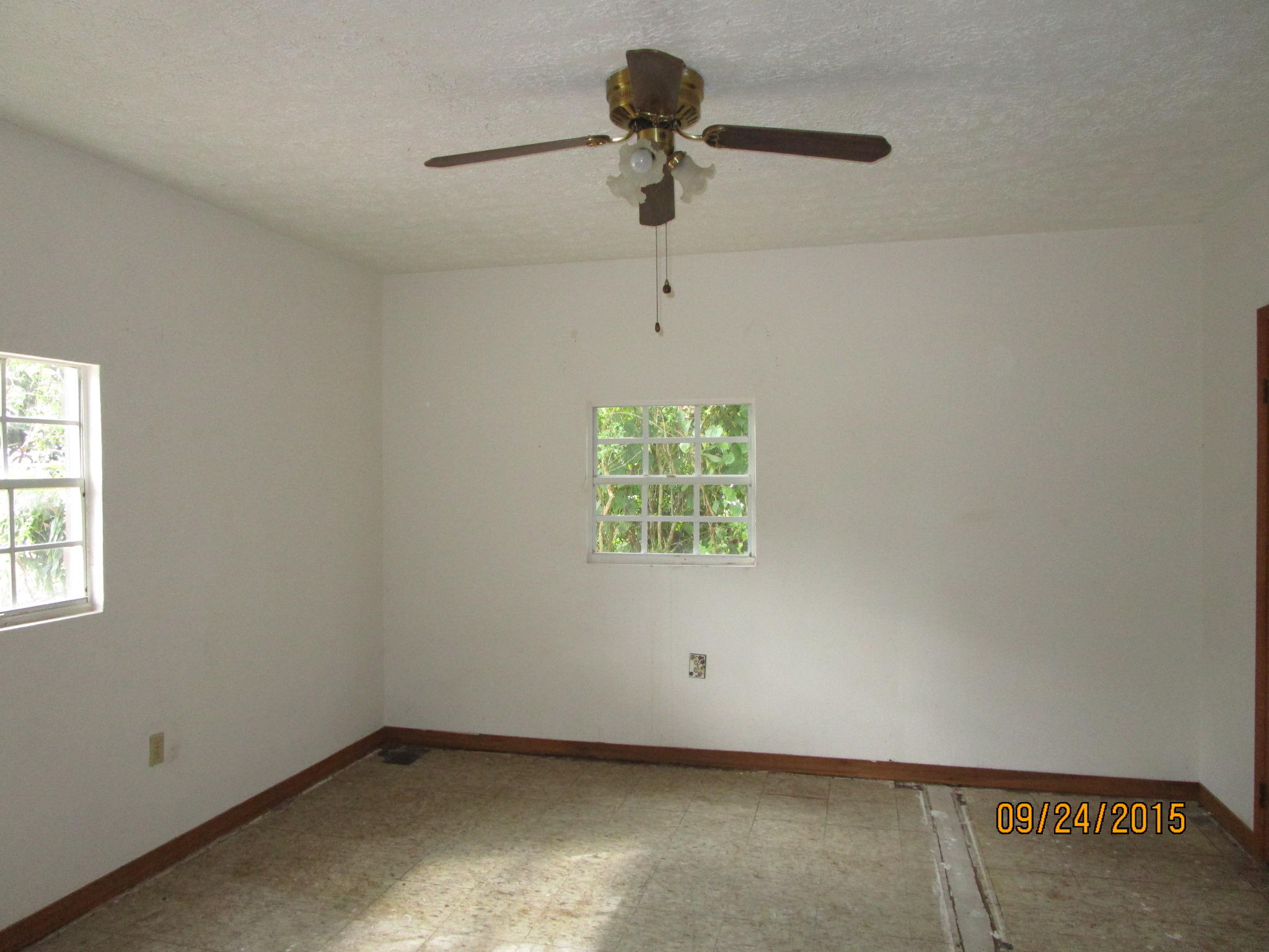 606 Ulrich Road Fort Pierce, FL 34982 - Photo 13 of 25 IMG_8230