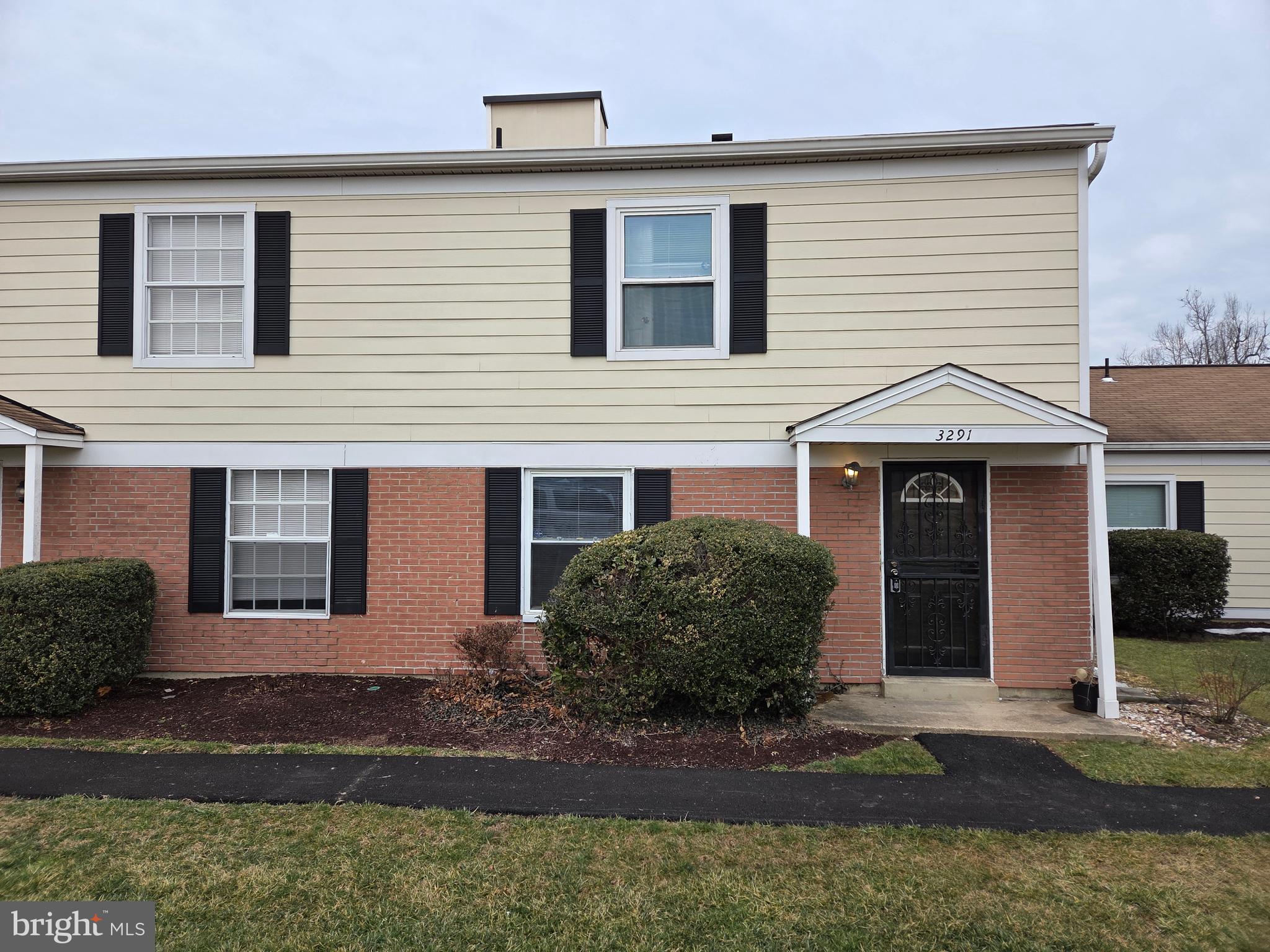 3291 Chester Grove Road Upper Marlboro, MD 20774 - Photo 1 of 38 a front view of a house with garden