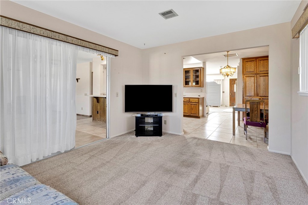 13392 Yakima Road Apple Valley, CA 92308 - Photo 18 of 39