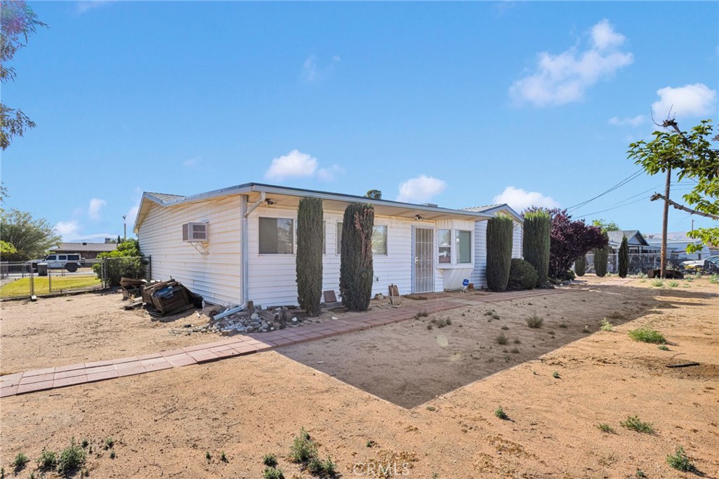 13392 Yakima Road Apple Valley, CA 92308 - Photo 39 of 39